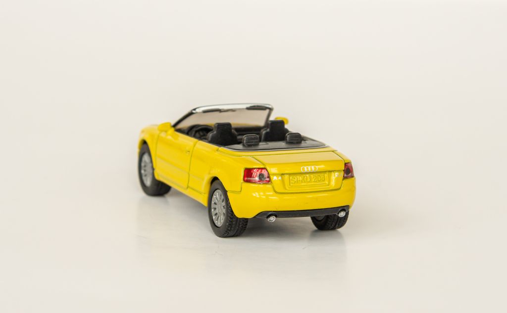 1:55 Audi A4 Cabrio 3.2 FSI, Siku 1339 - фото фото фото 4