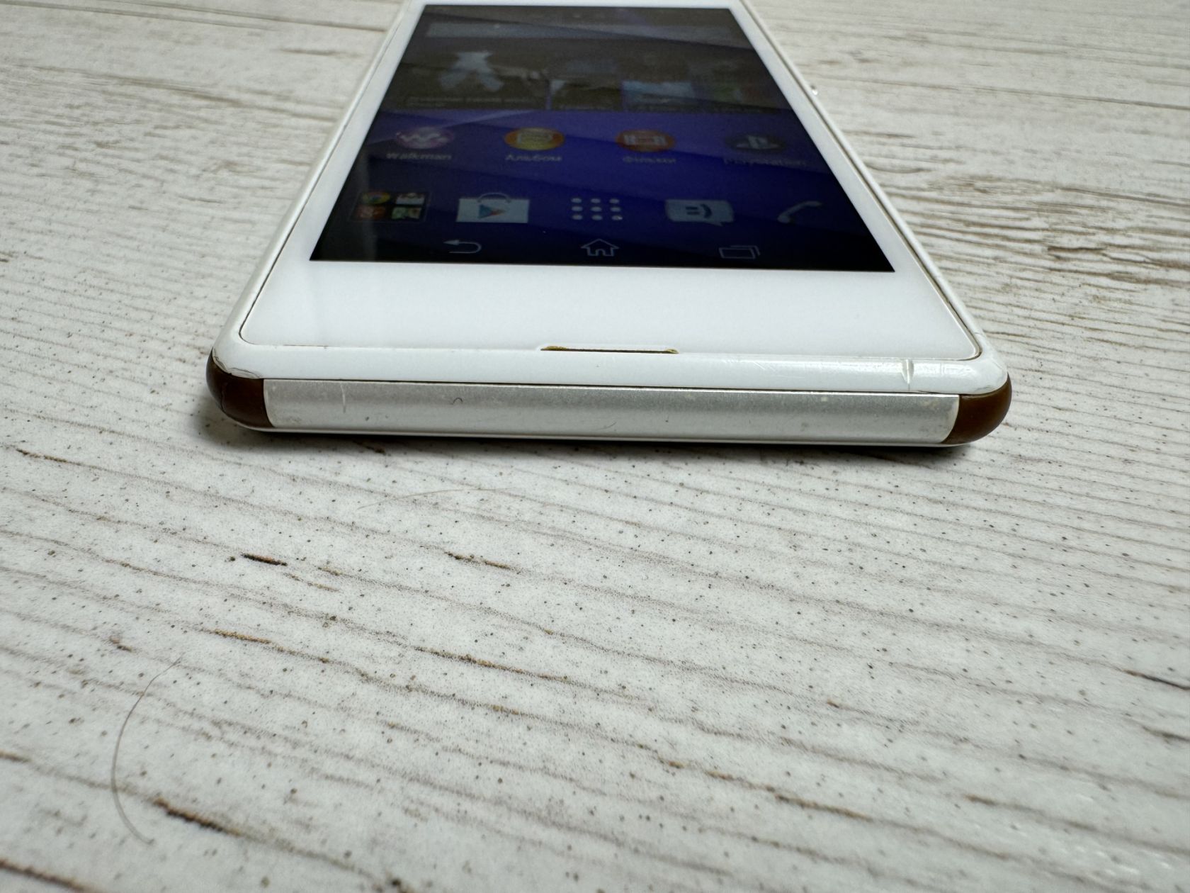 Телефон Sony Xperia E3   (D2202) - фото фото фото 2