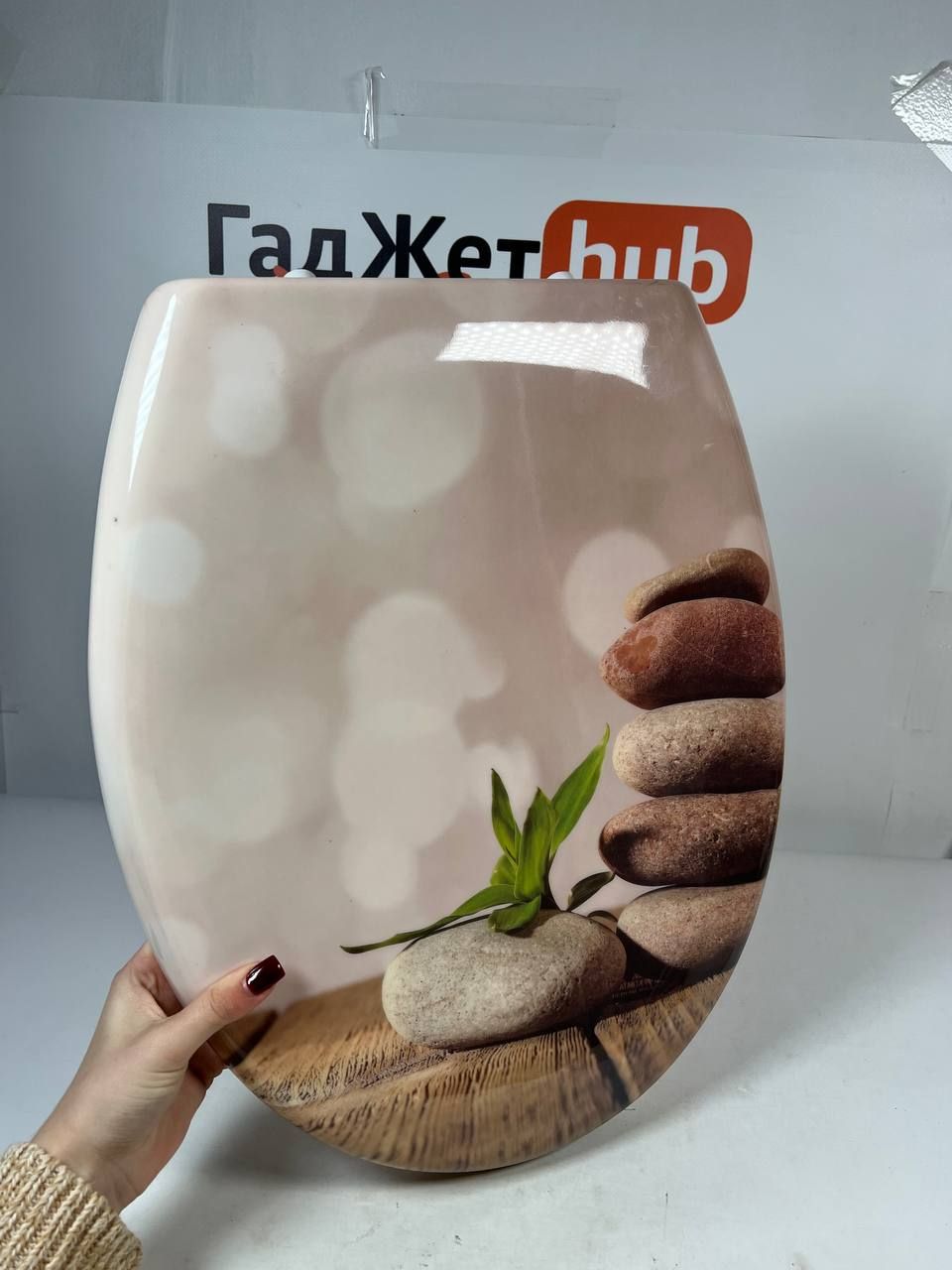 Лот № 15073 Schütte, Сидіння для унітазу з дюропласту, Інь та Ян БЕЗ КРІПЛЕННЯ - фото фото фото 2