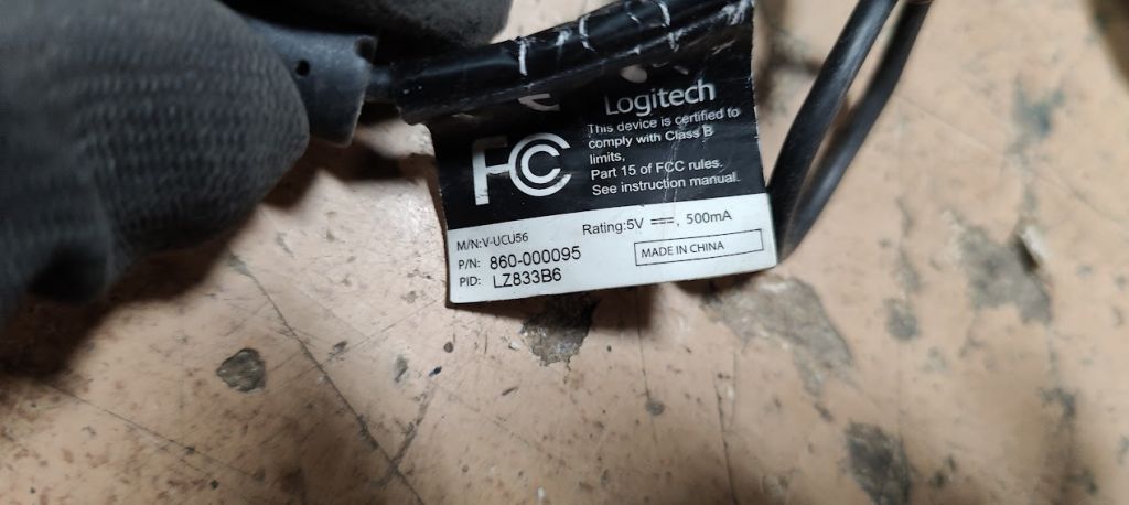 Web камера Logitech QuickCam E3500 V-UCU56 № 231502 - фото фото фото 1