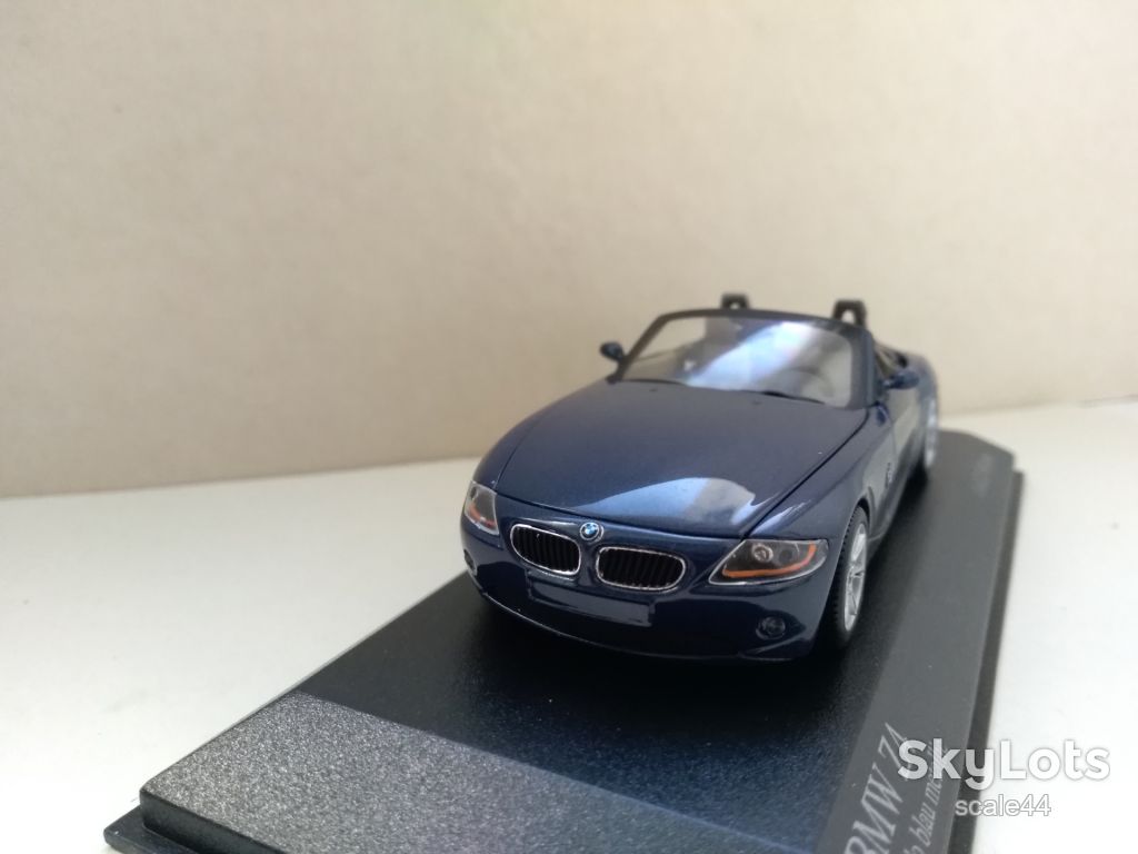 BMW Z4.Minichamps.1:43 - фото фото фото 2