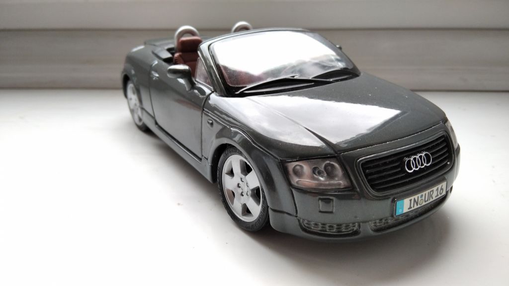 AUDI TT - Maisto 1: 24 - фото фото фото 0
