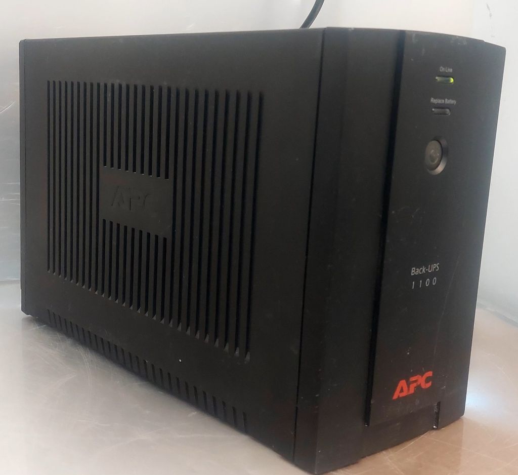 ДБЖ APC Back-UPS 1100VA   (BX1100CI-RS)   (без акб) / код ИБП24 - фото фото фото 1