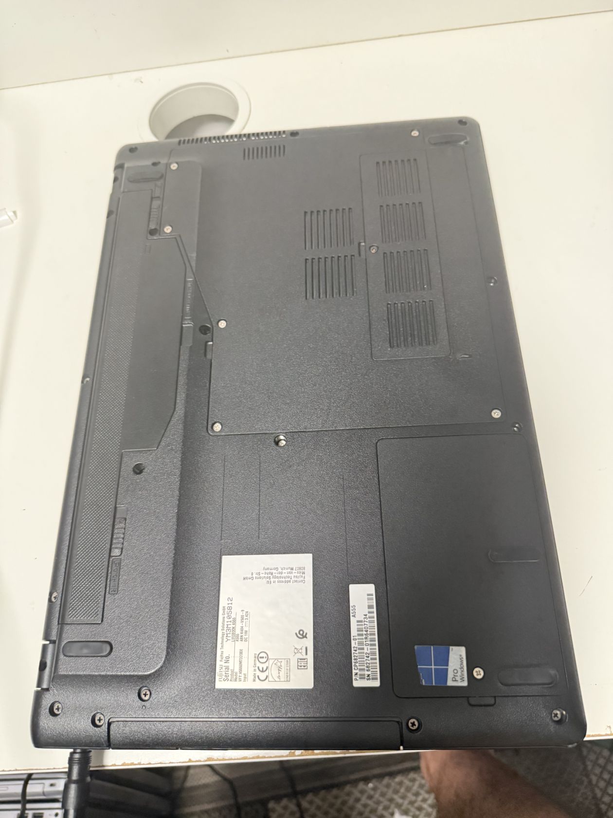 Ноутбук Fujitsu A555 Intel Core i3-5005U DDR3-8GB ID 00237 - фото фото фото 3