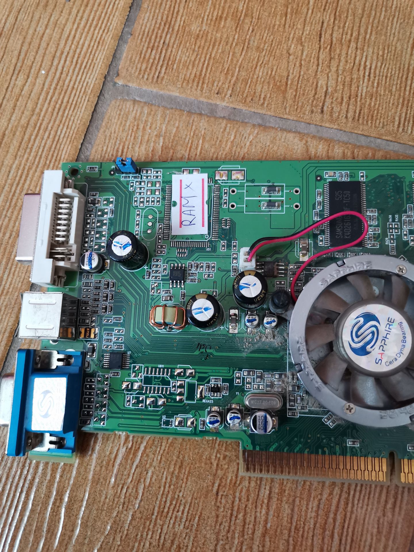 Видеокарта Radeon 9550 128mb V/D/VO - фото фото фото 4