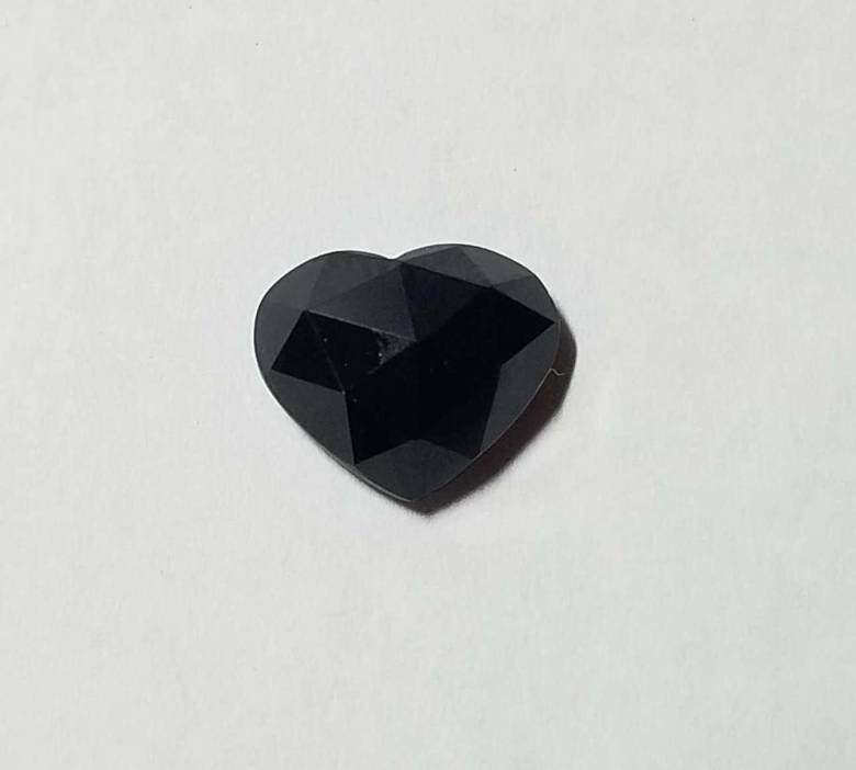 Сапфир сердце 3.97 Ct  10.8 X 9.1 X 4.6 mm - фото фото фото 2
