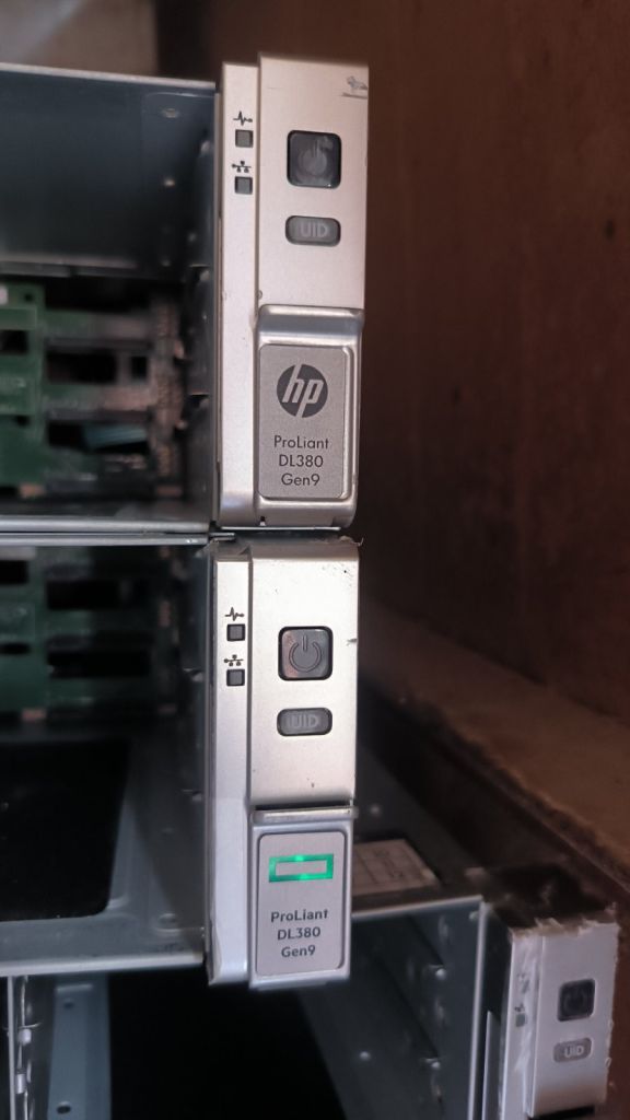 Сервери HP ProLiant DL380 Gen9 2шт Xeon E5-2640V3 - фото фото фото 2