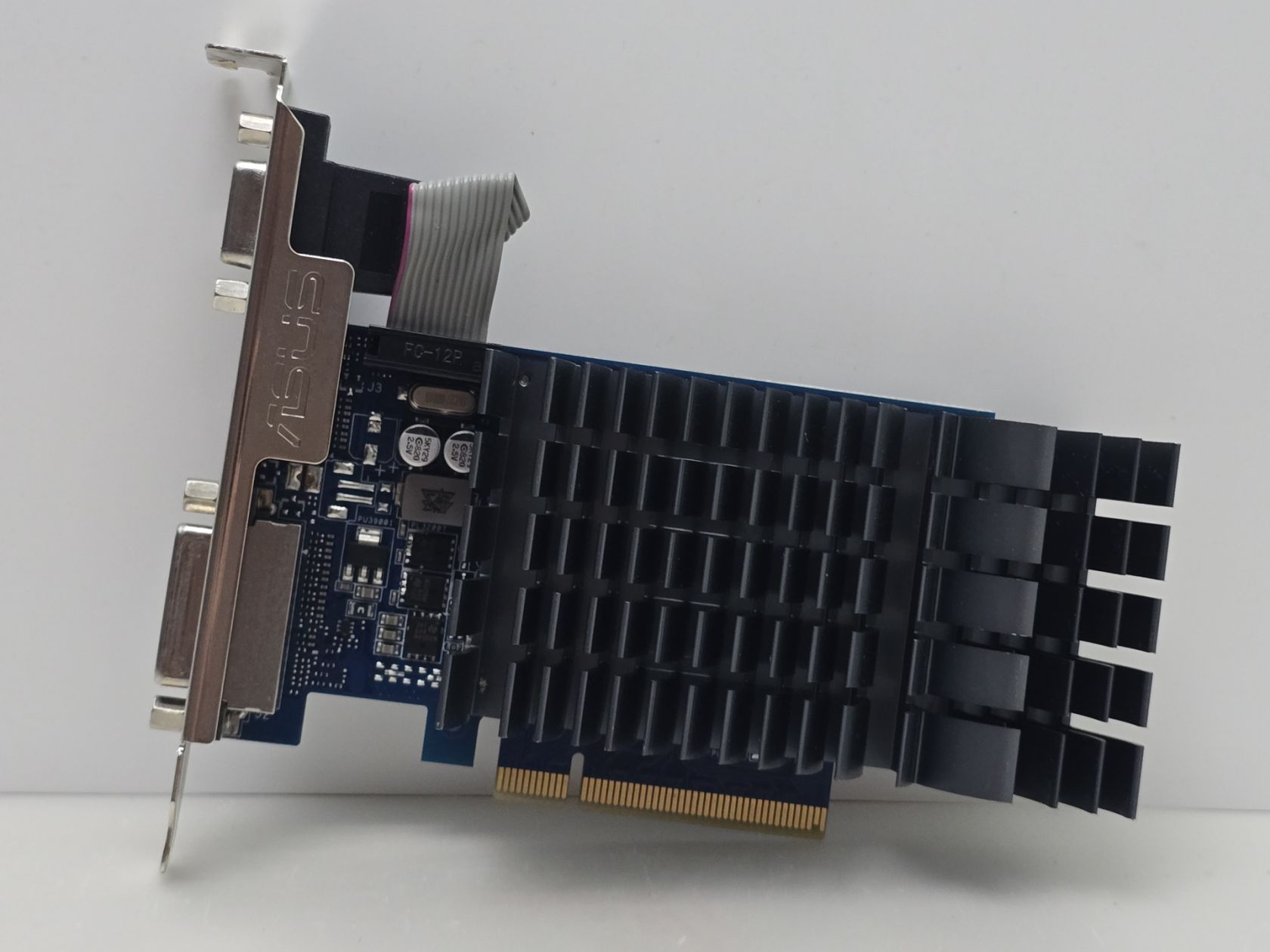 Відеокарта ASUS GeForce GT 710 2GB  (GDDR5,64 Bit,HDMI,PCI-Ex, Б/у) - фото фото фото 0