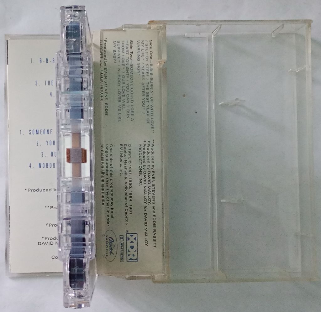 EDDIE RABBITT Classics Collection.  Cassette US - фото фото фото 2