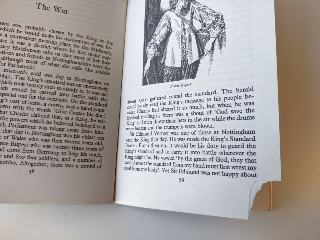Cavaliers and roundheads. Eleanor Imelda Murphy 1979 - фото фото фото 3