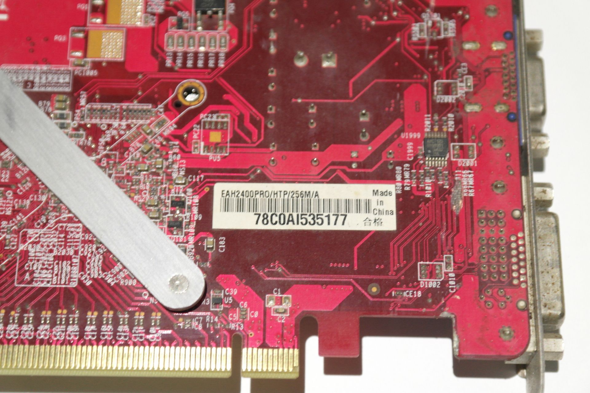 Видеокарта ASUS EAH2400PRO/HTP/256M/A - фото фото фото 2