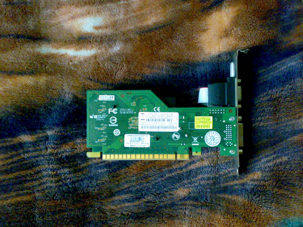 Видеокарта GeForce 8400 GS DDR2 256 Mb - фото фото фото 1