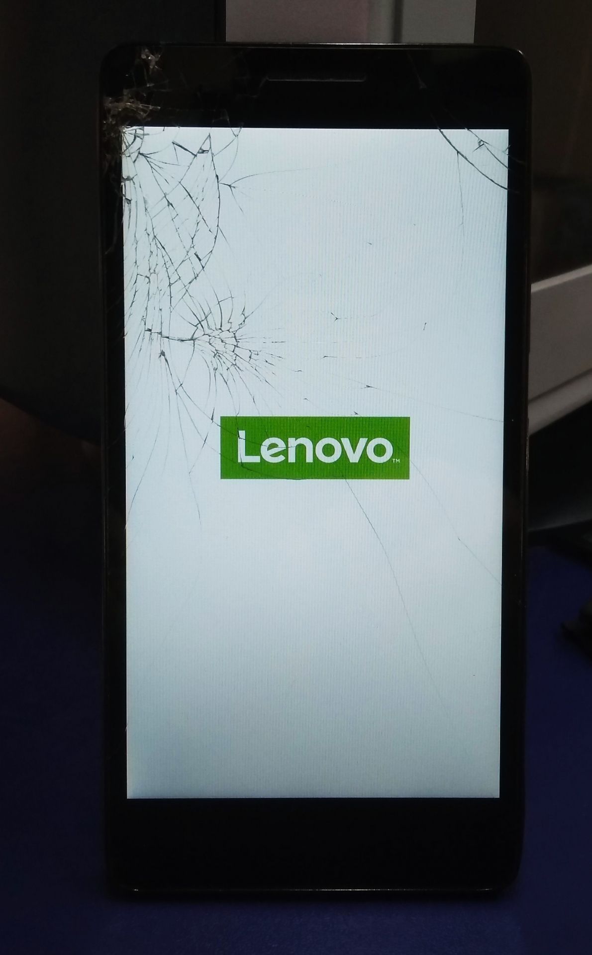 Lenovo A6010 2Gb / 16Gb - фото фото фото 0
