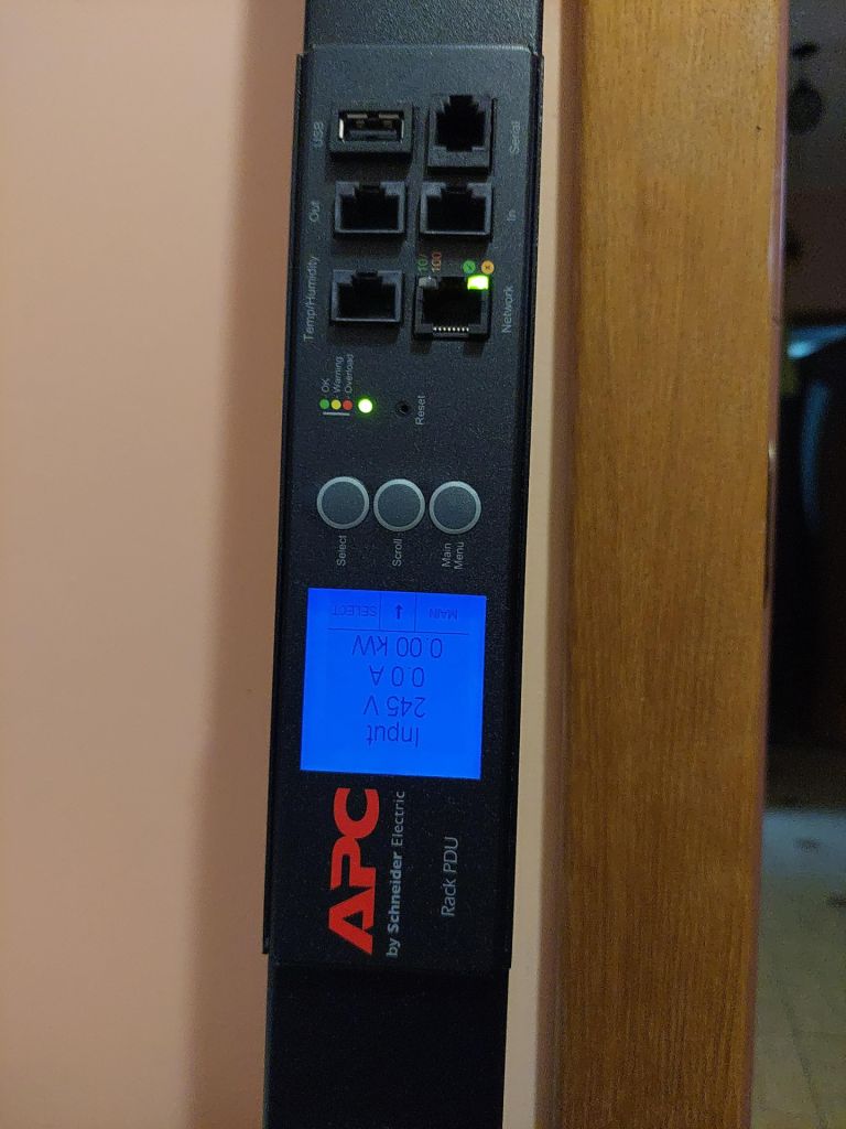 БРП APC AP8959EU3 Schneider Electric Пристрій віддаленого керування живленням - фото фото фото 4