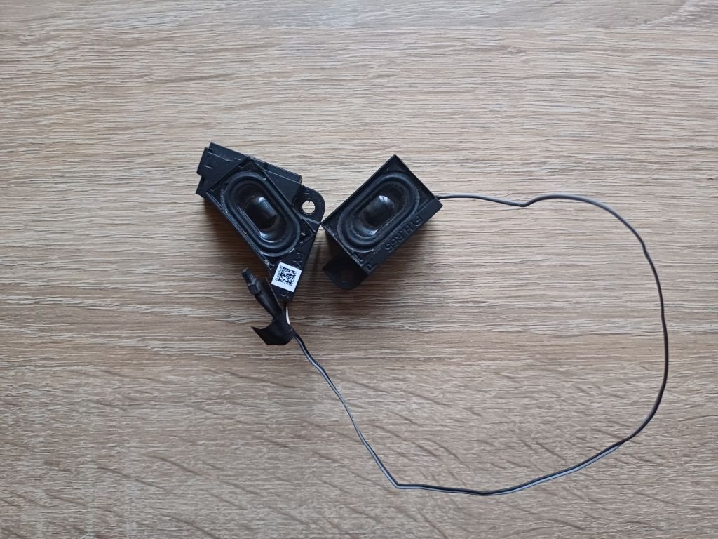 Динамики ноутбука HP Pavilion 15-e026sr 15-e series 39R65TP10 - фото фото фото 0