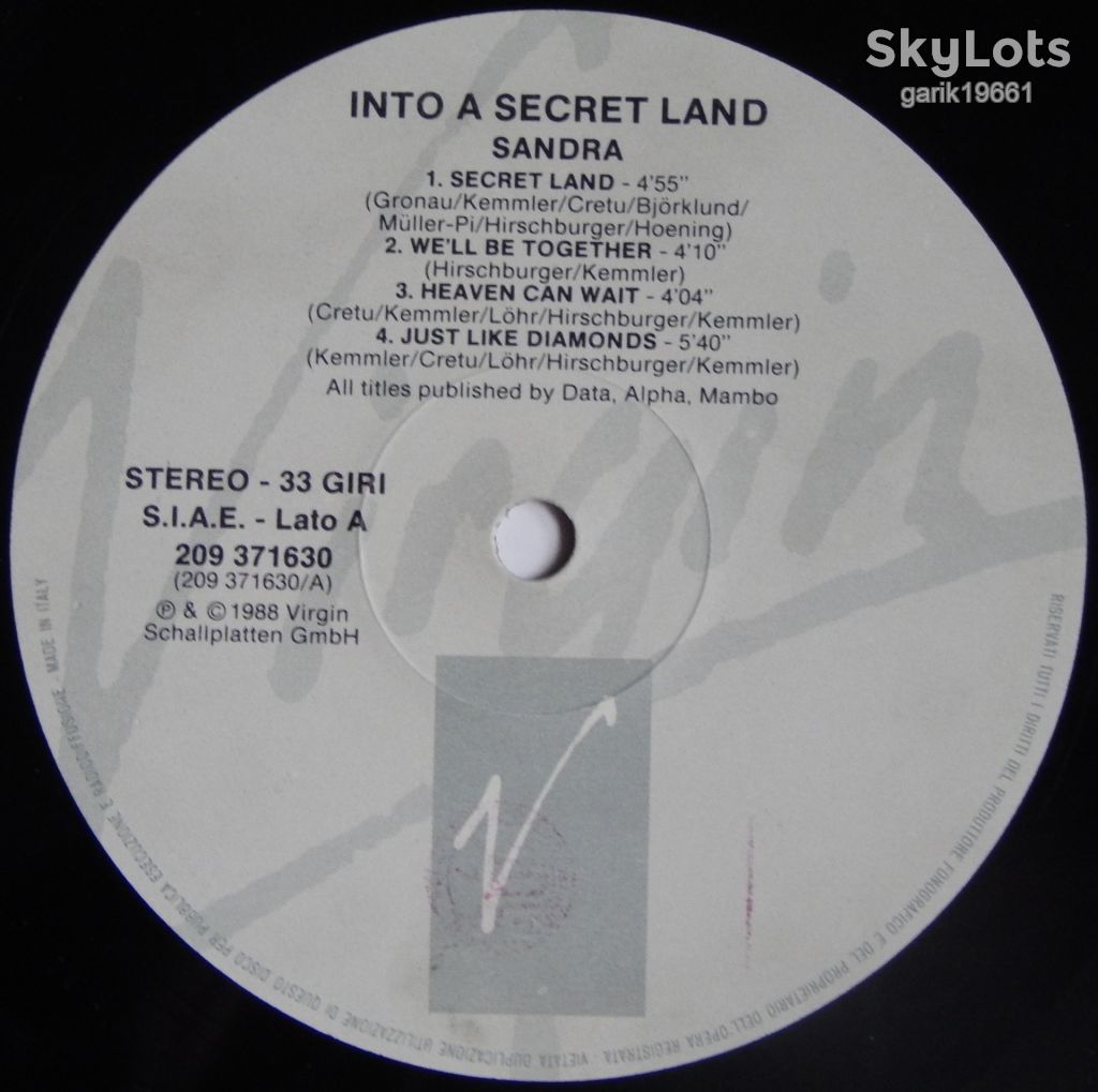 Sandra – Into A Secret Land   (Virgin – 209 371630, Italy) inner sleeve NM-/EX+ - фото фото фото 3