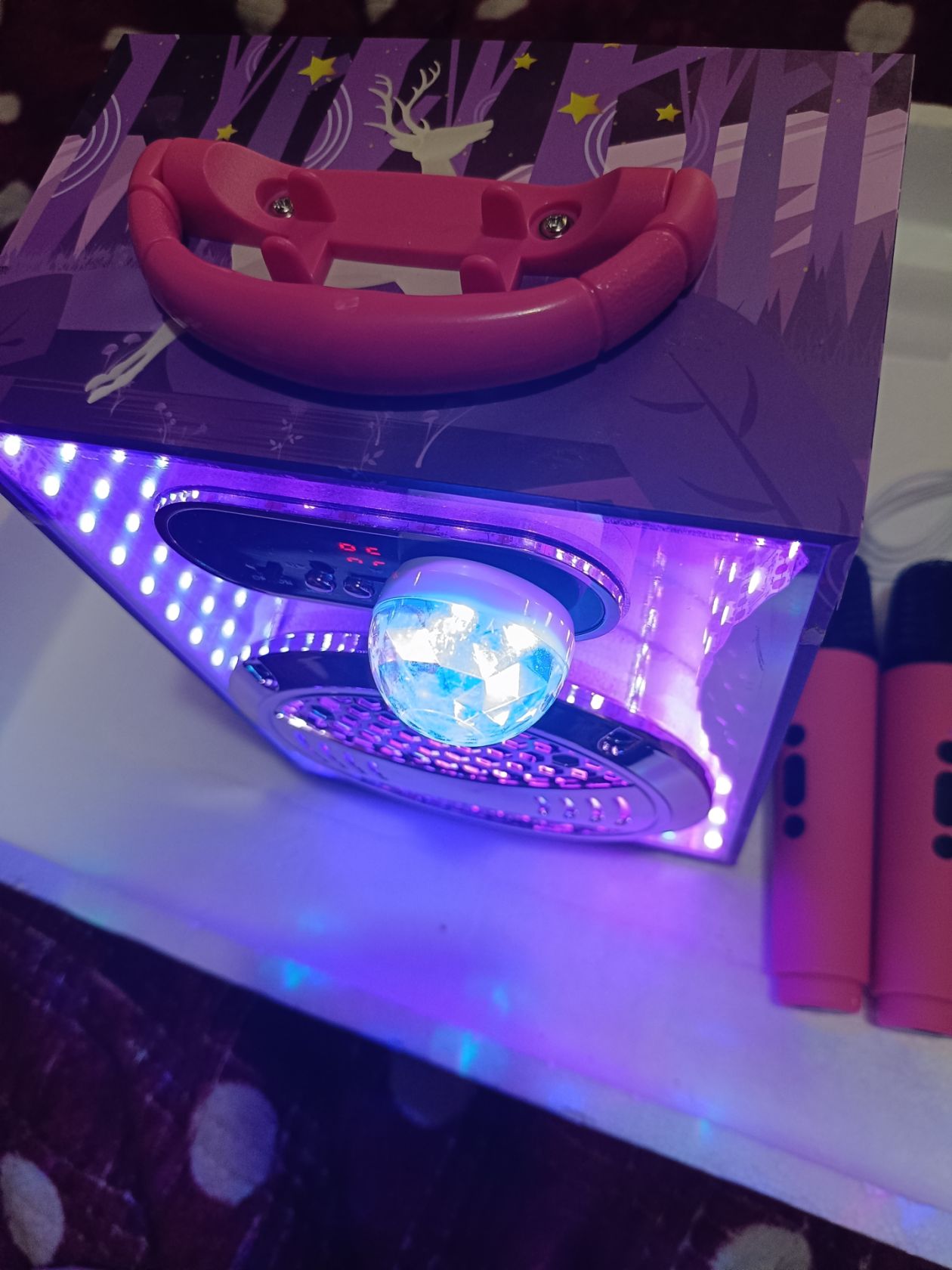 Портативна караоке-система з 2 мікрофонами та LED підсвіткою                            (Bluetooth, USB). Амазон - фото фото фото 3