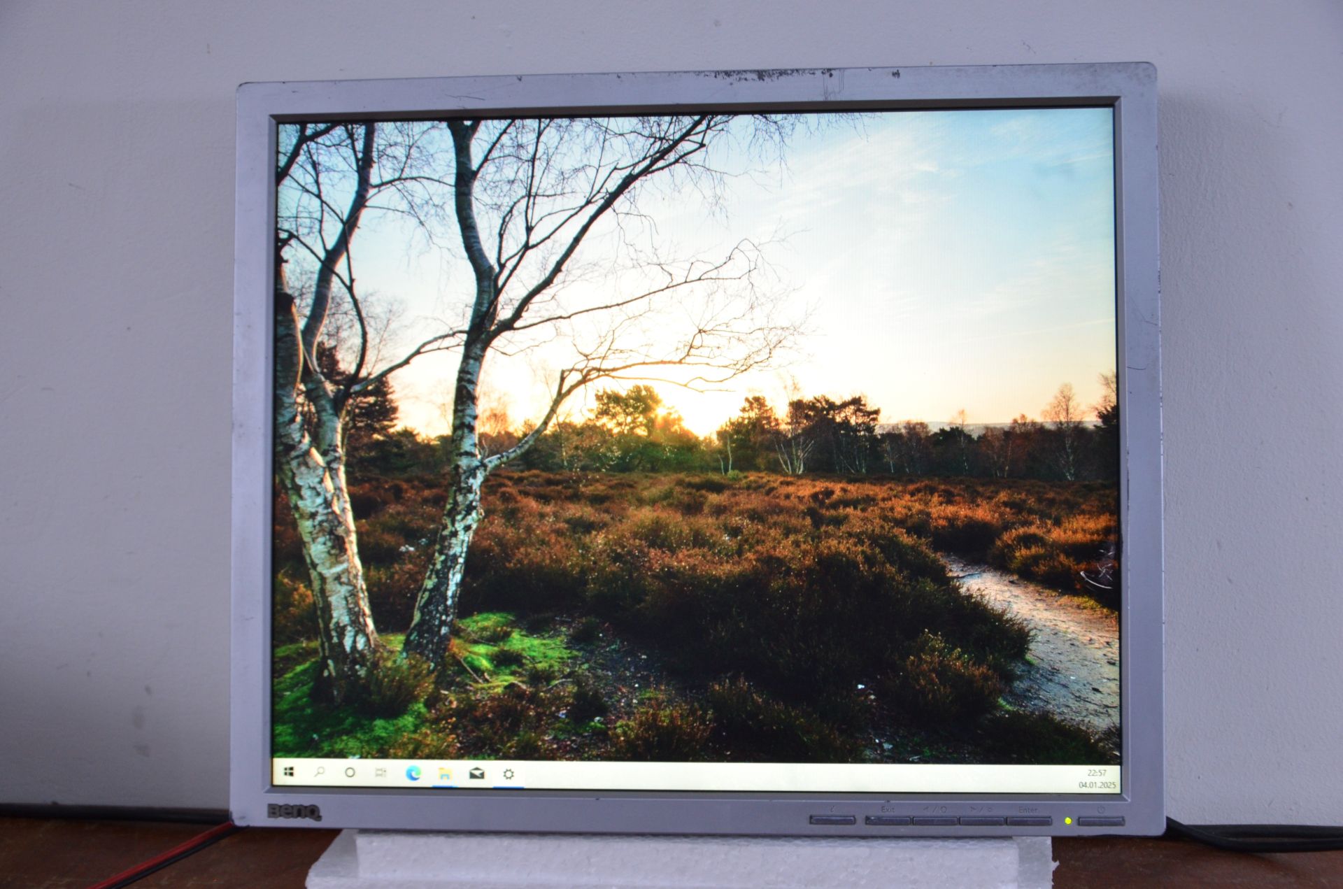 МОНІТОР TFT 19'' LCD Benq FP991 ! МегаSALE! - фото фото фото 1