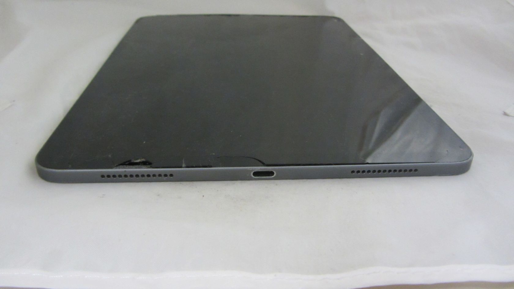 Apple iPad A1980 Black - фото фото фото 1