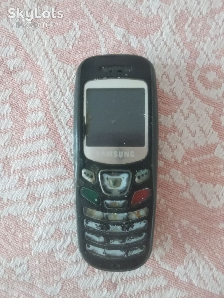 Мобильный телефон Samsung SGH C230 - фото фото фото 0