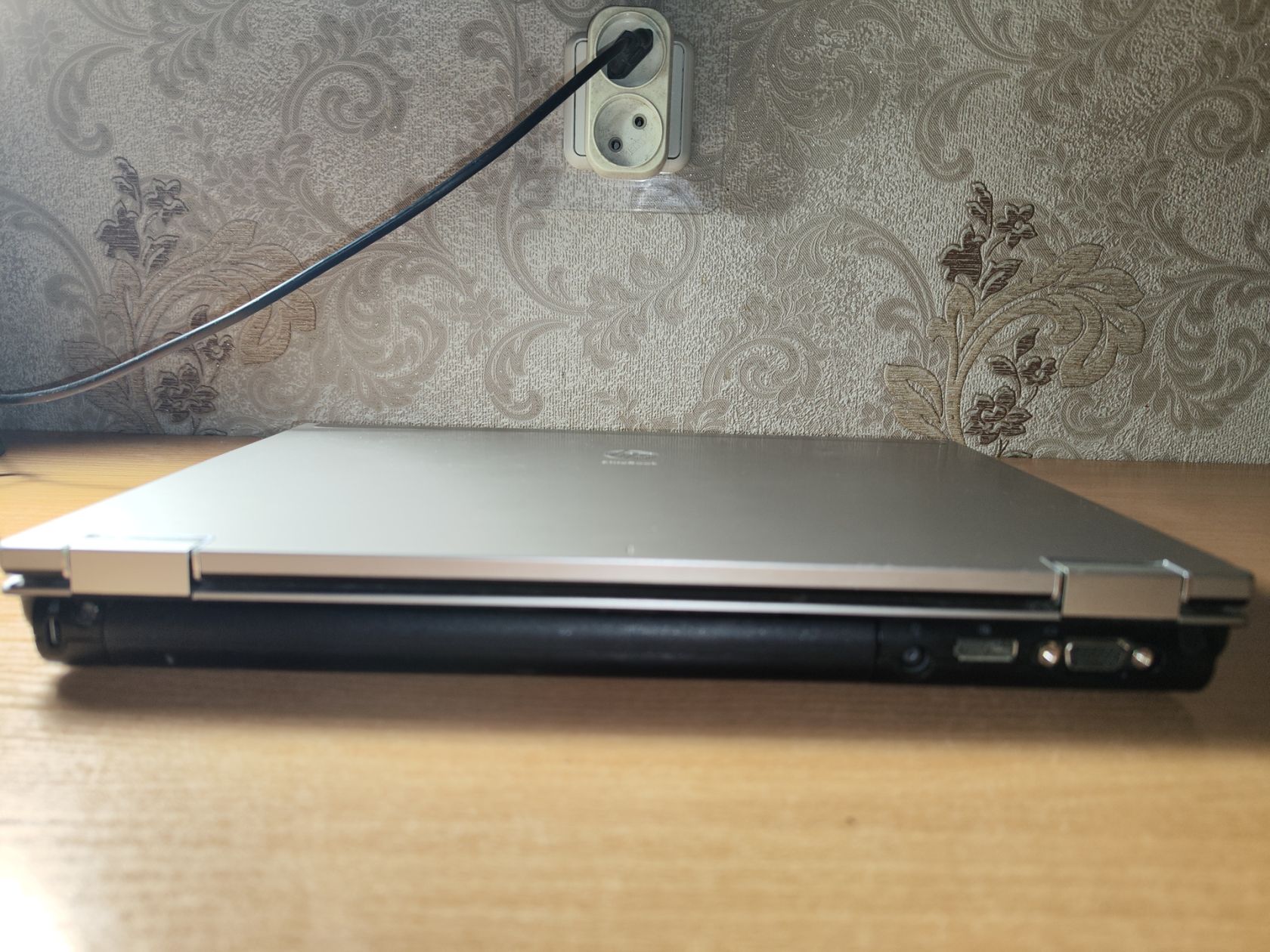 Ноутбук HP EliteBook 8440p + ram 6Gb + HDD 500Gb - фото фото фото 5