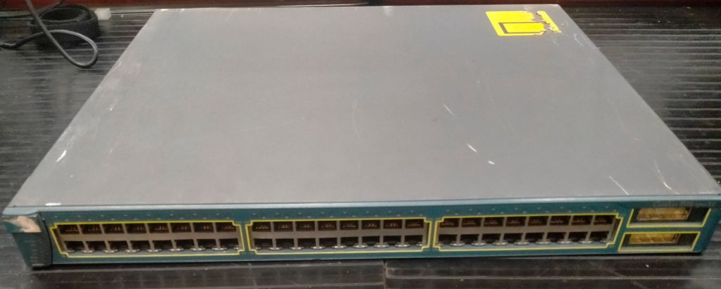 Cisco Catalyst 3548XL 48-port коммутатор - фото фото фото 0