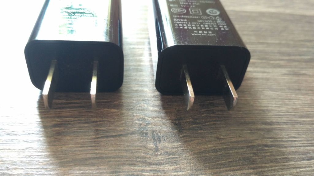 Original зарядное Xiaomi  5В 2А - фото фото фото 3