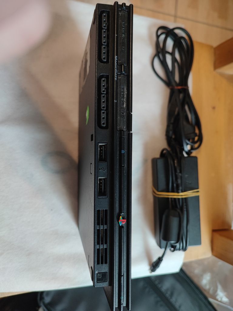 Ігрова приставка Sony Playstation 2 - фото фото фото 2