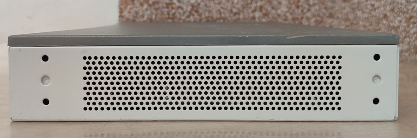 Коммутатор HP ProCurve Switch 2524-24 J4813 - б/у - фото фото фото 3
