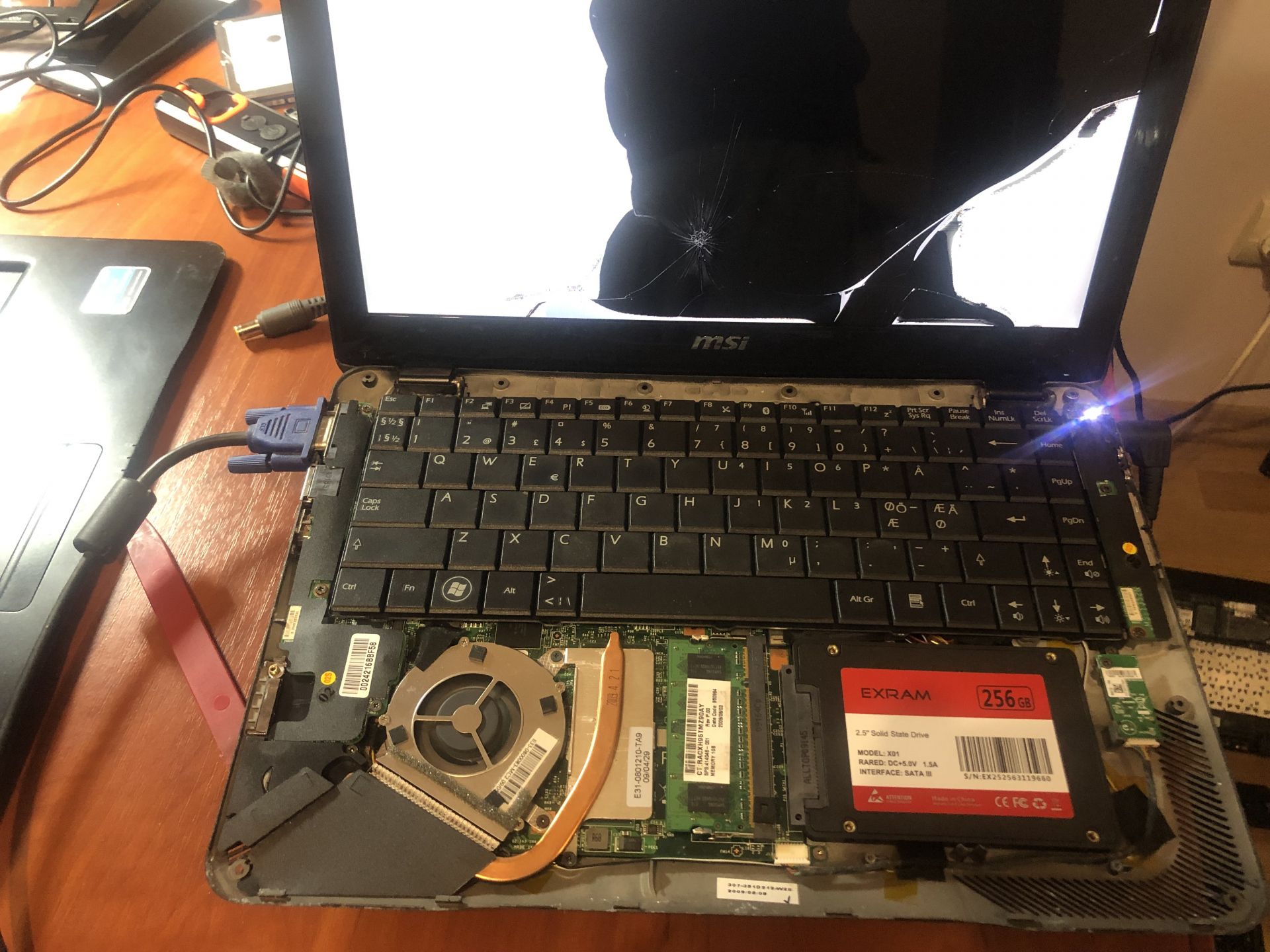 Ноутбук MSI X340 - фото фото фото 7