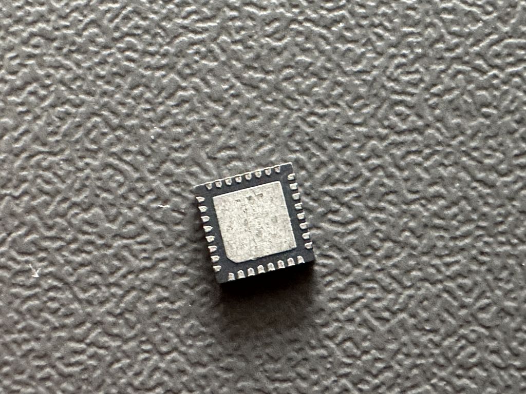 Мікросхема Intersil ISL95869HRTZ Original - фото фото фото 2