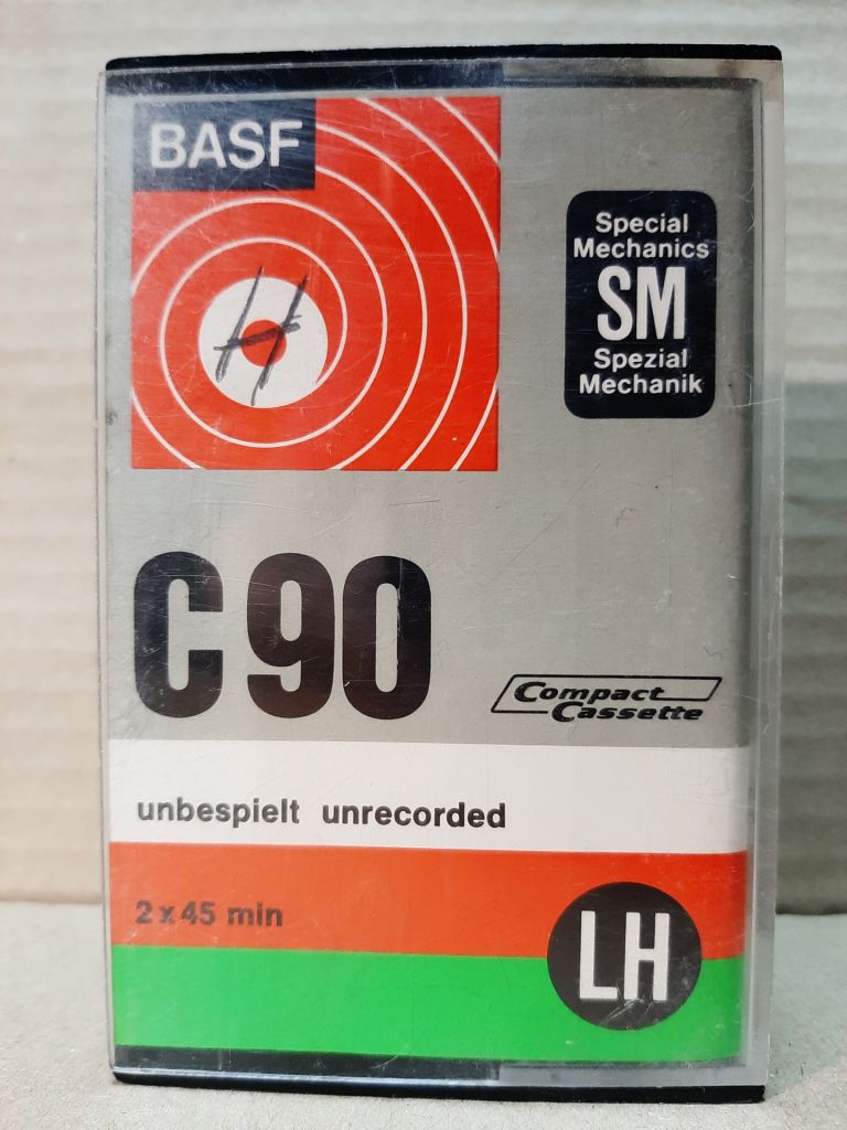 Кассета BASF  LH С90 - фото фото фото 0