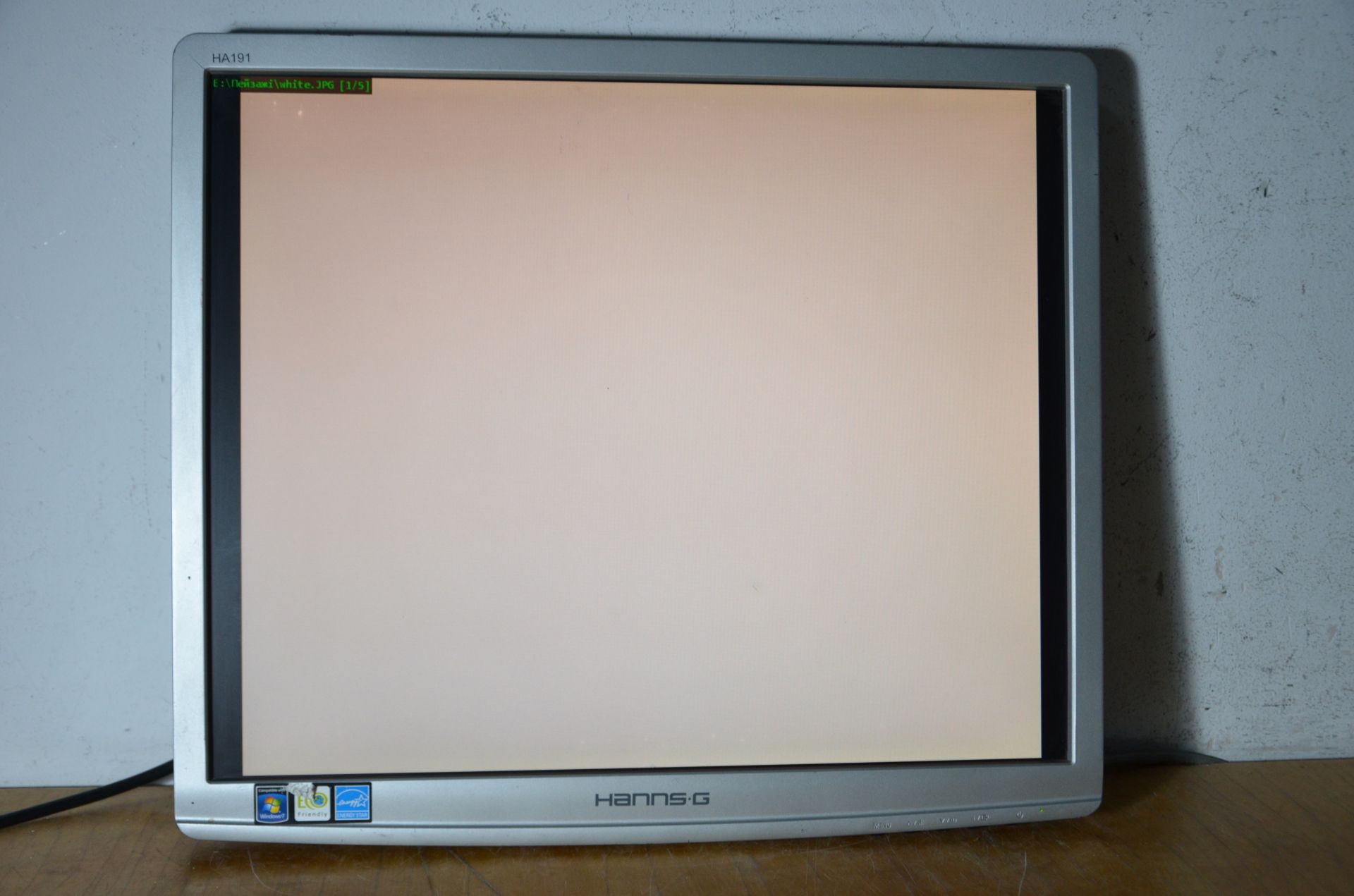 МОНІТОР TFT 19'' LCD Hanns-G HA191! МегаSALE! - фото фото фото 3