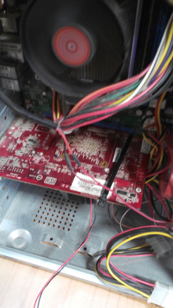 Видеокарта GeForce NX8500GT - фото фото фото 7