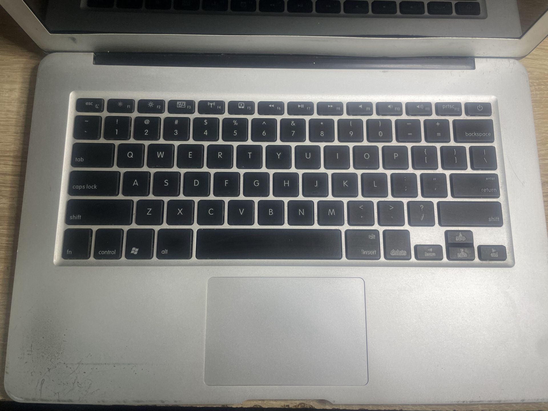 Apple Mac Book Air        (MD232 CH/A) - фото фото фото 2