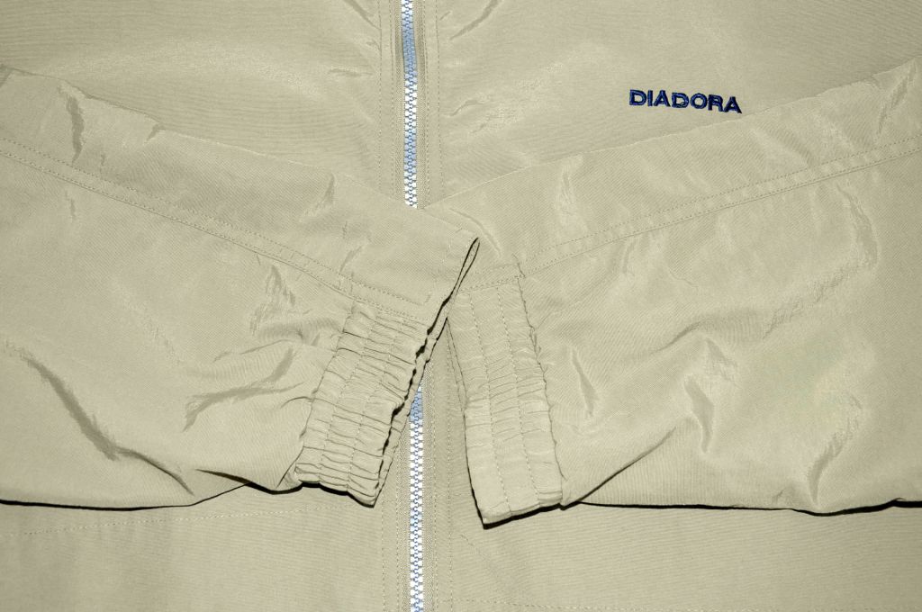 Куртка DIADORA original XL  сток  WE25-5 - фото фото фото 9