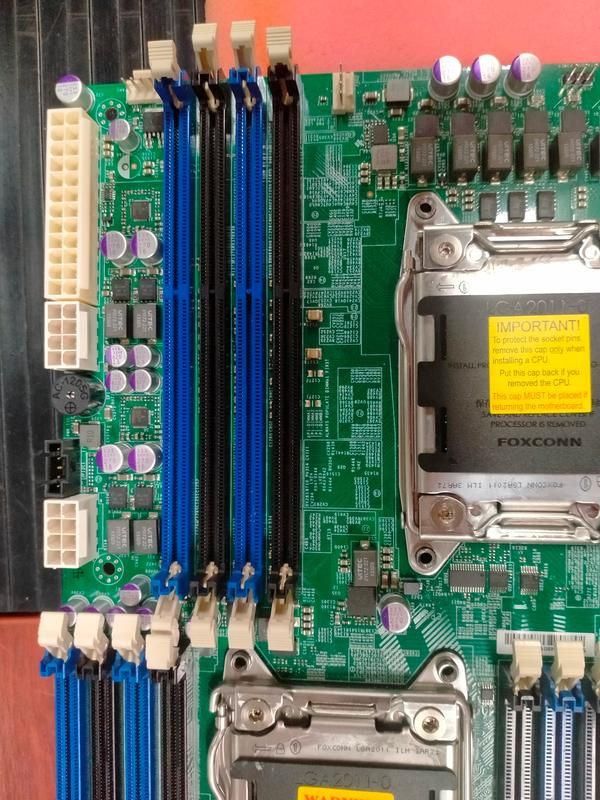 Supermicro X9DRW-3F | 2x Xeon E5-2600 v2 Support | 16x DDR3 Slots - фото фото фото 2