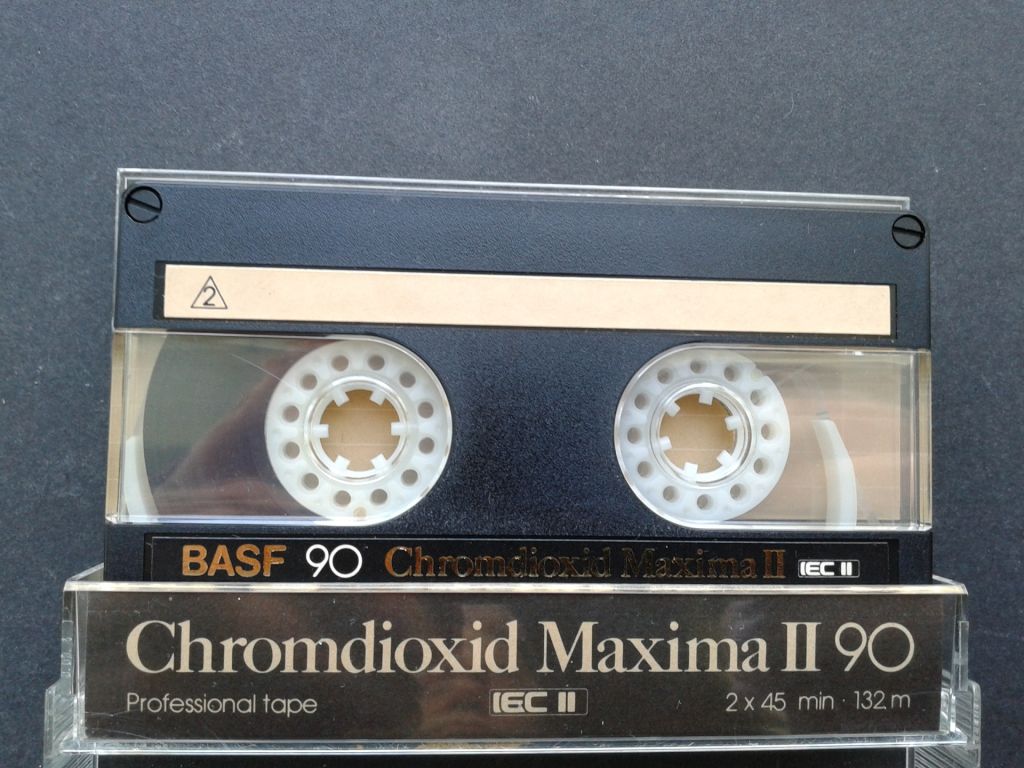 Аудиокассета BASF Chromdioxid Maxima II 90 - фото фото фото 0