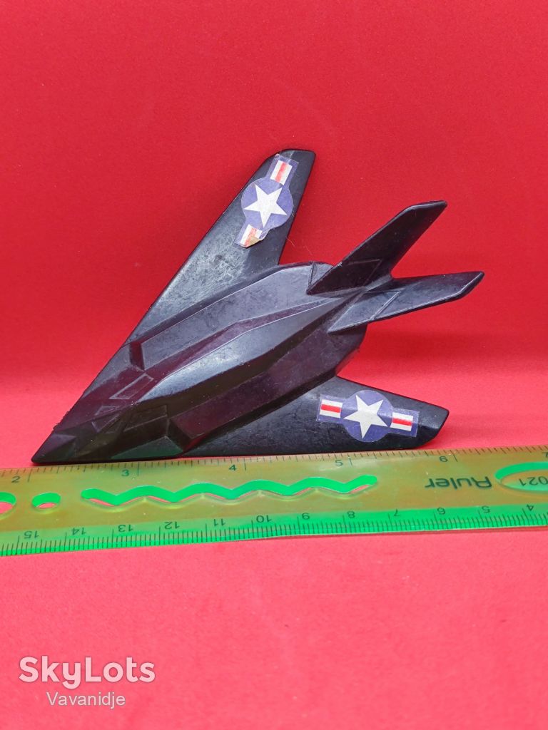 ЛІтак Lockheed F-117 Nighthawk China Китай пластик іграшка - фото фото фото 5
