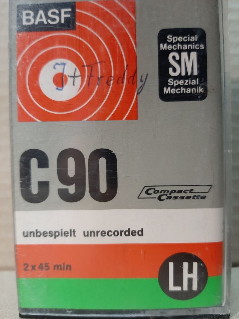 Кассета BASF  LH С90 - фото фото фото 0