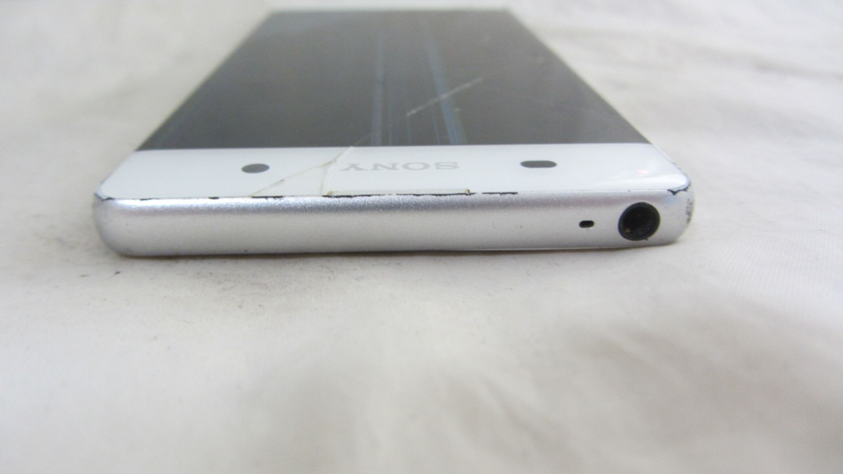Sony Xperia XA Dual  (F3112) White - фото фото фото 2