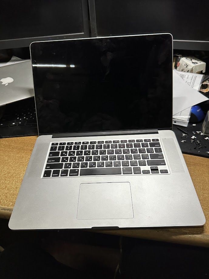 Ноутбук Apple MacBook Pro 15" Retina Mid 2016 № 251512701 - фото фото фото 0