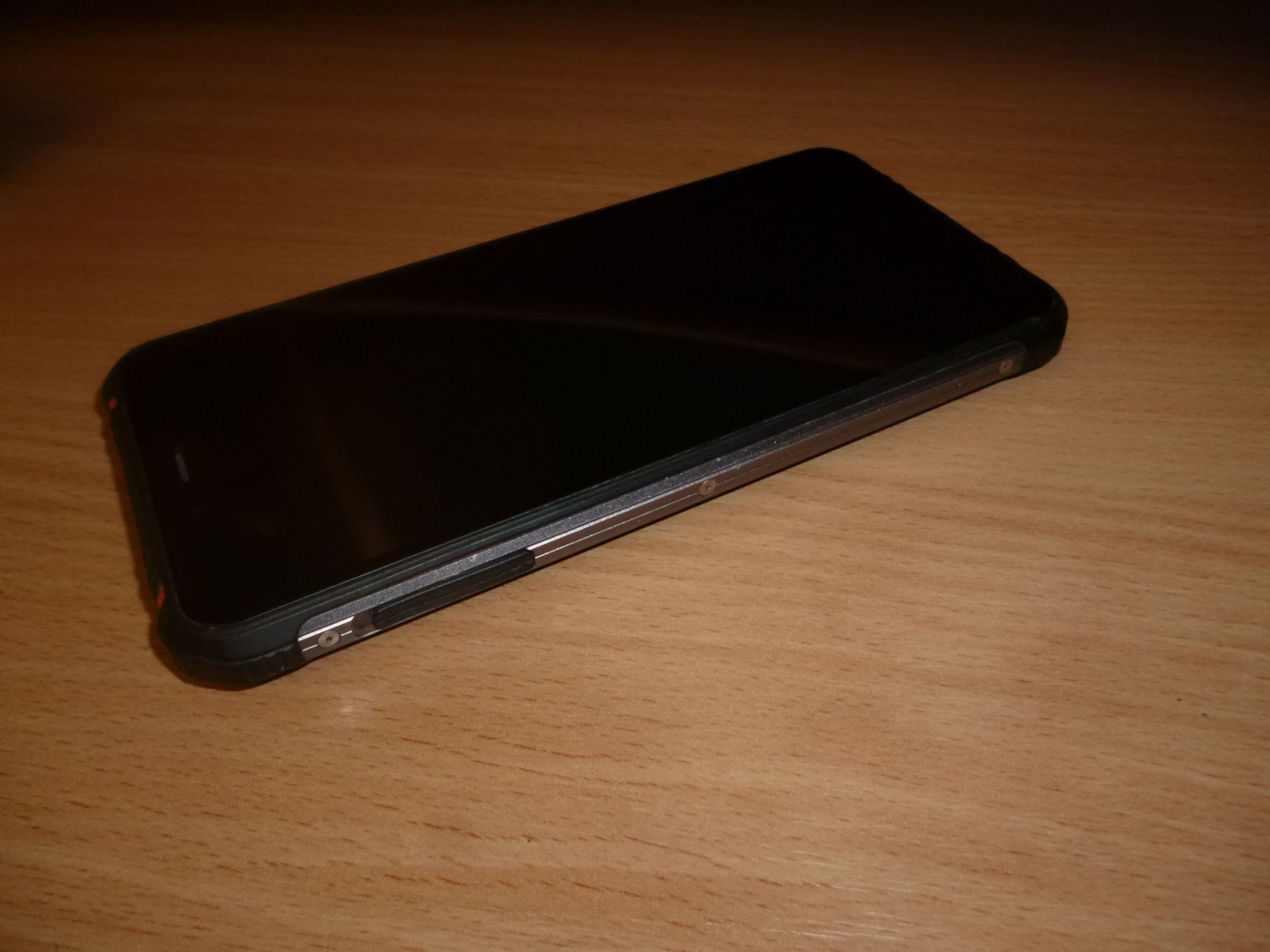 мобильный телефон  android 8  ZOJI Z33 orange IP68 смартфон - фото фото фото 1