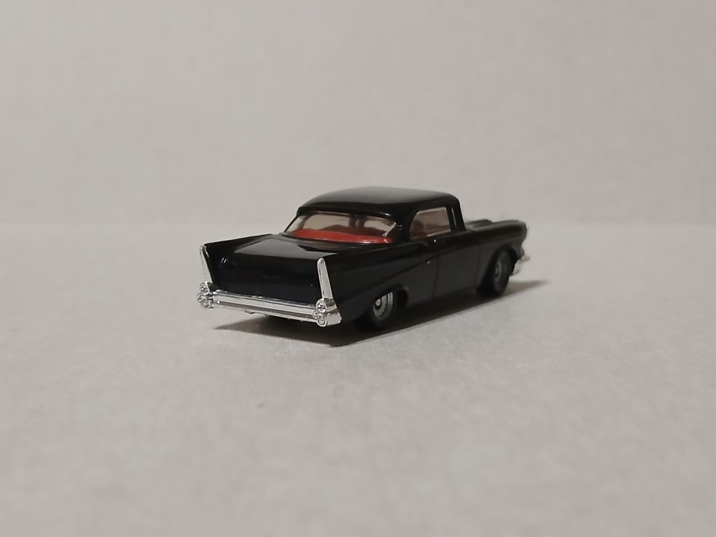 Автомобіль CHEVROLET BelAir'57. MONOGRAM 1:87 H0   (11719.30/3+). - фото фото фото 1