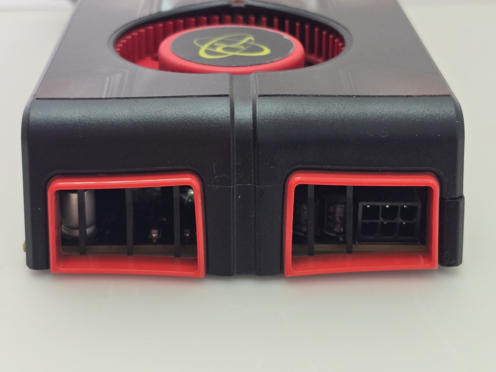 Відеокарта XFX Radeon HD 5770 1GB  (1GB,GDDR5,128 Bit,HDMI,PCI-Ex,Б/у) - фото фото фото 4