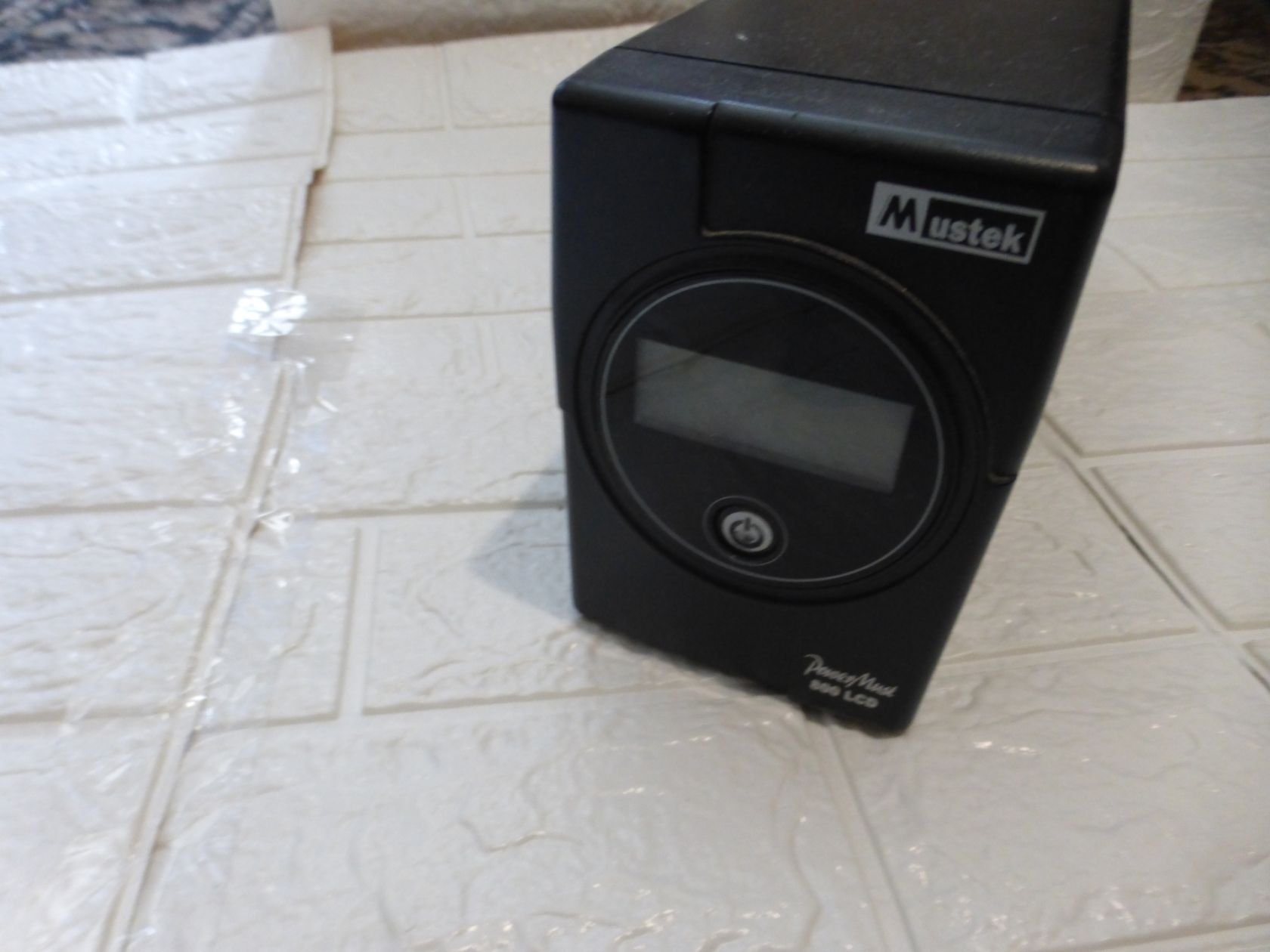 ДБЖ Mustek PowerMust 800 LCD - фото фото фото 1