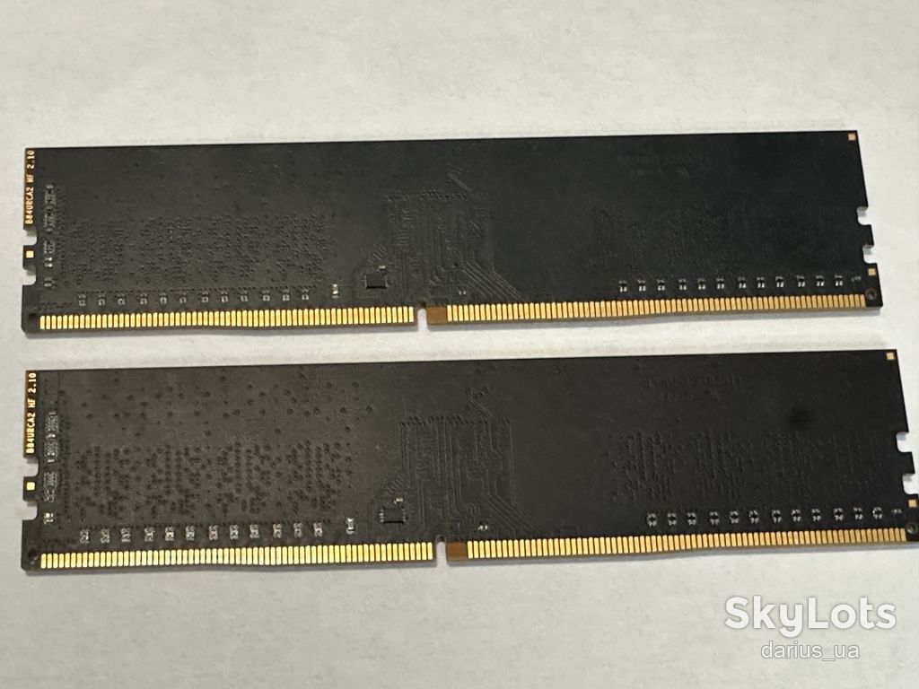 DDR4 2х4GB 2666 MHz AMD      (R744G2606U1S-U) - фото фото фото 2