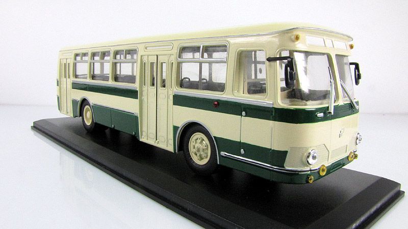 1/43 Автобус ЛиАЗ-677. Classicbus. Новый. - фото фото фото 1