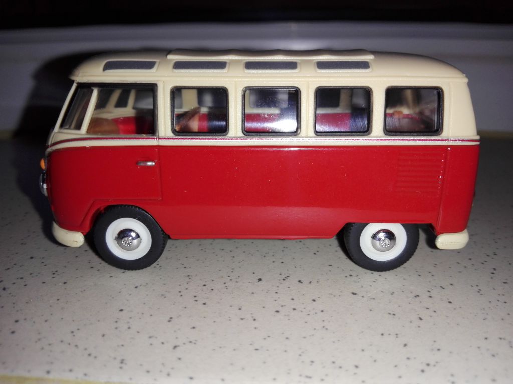 1/43 VOLKSWAGEN BULL 1960. CARARAMA. РАРИТЕТ. - фото фото фото 2
