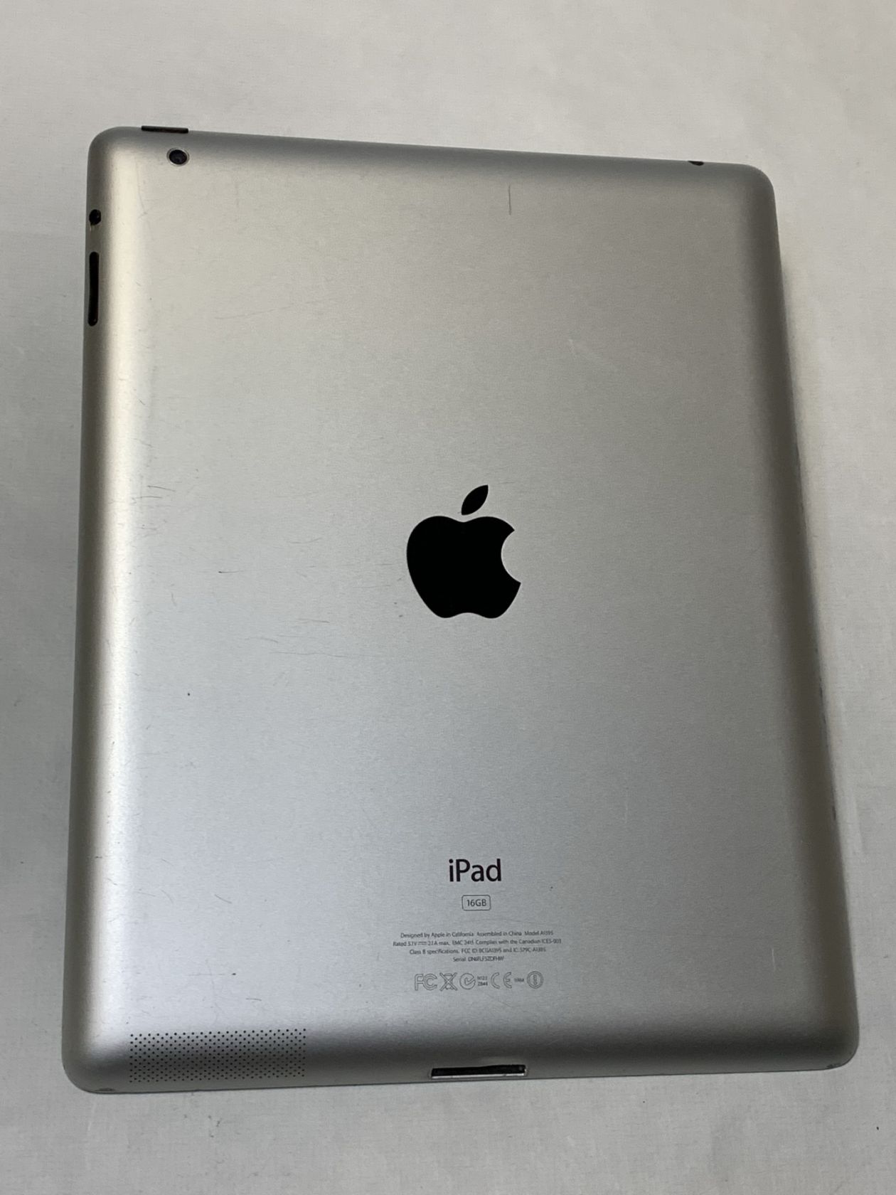 Планшет Apple iPad 2 Wi-Fi 16GB Black a1395 - фото фото фото 1